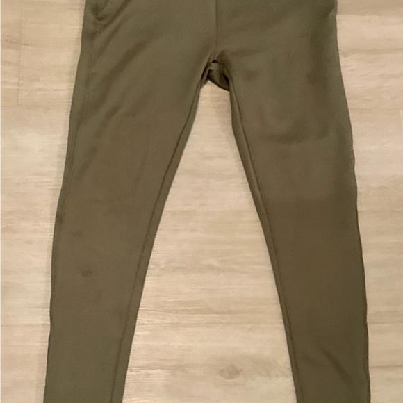 Streetwear Society Green Leggings XL - Stylish, Tight Fit, Good Condition - Picture 2 of 15